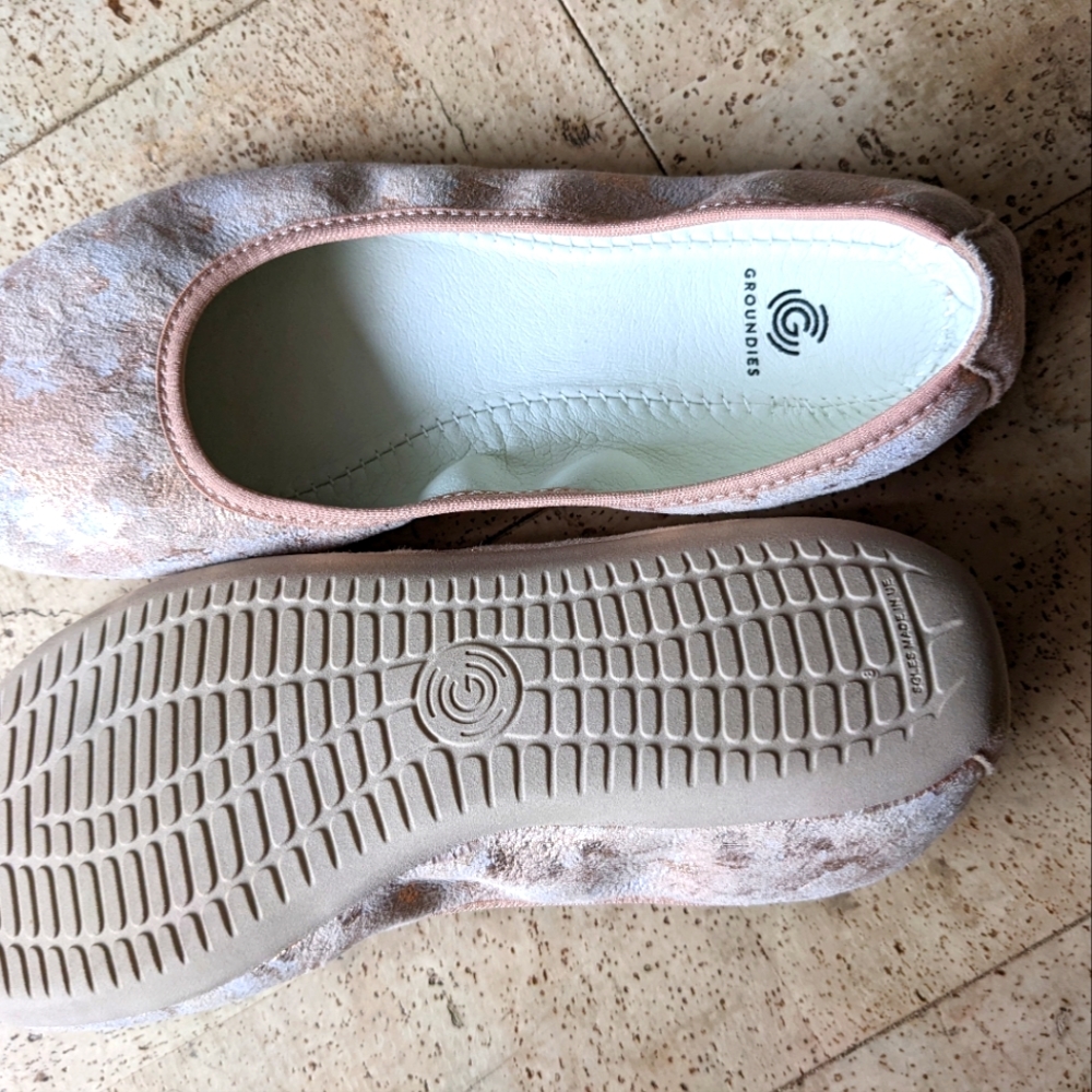 Never worn ballerina flats